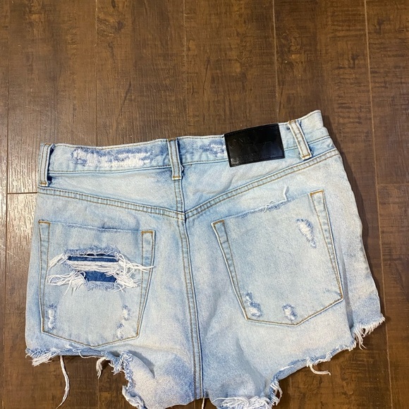 One Teaspoon Outlaws  cutoff denim shorts - Picture 8 of 8